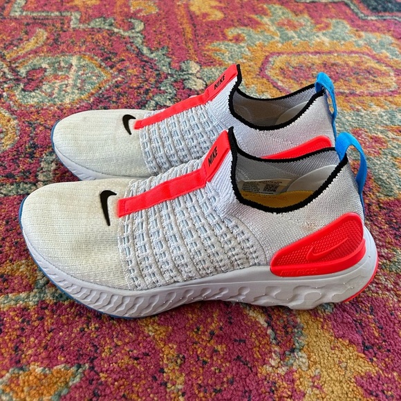Nike | Women’s White React Phantom Run Flyknit 2 Sneakers, neon red accents, 6.5 - Picture 6 of 16